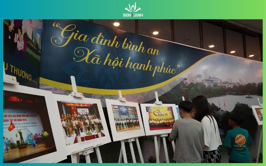 Tổ Chức Ngày Hội Gia Đình: Gợi Ý 5 Hoạt Động Thú Vị Hoạt động triển lãm đề cao vai trò của gia đình đối với mỗi con người