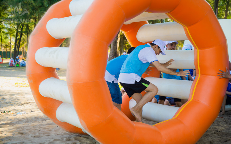 Tổ Chức Team Building & Gala Dinner - Công ty ECL Sầm Sơn - Không Bây Giờ Thì Bao Giờ Các thử thách nhóm sẽ tạo ra không khí vui tươi, năng động