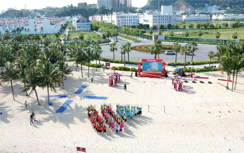 Team Building cho c&ocirc;ng ty Nh&acirc;n H&ograve;a được Sen Xanh tổ chức 2 ng&agrave;y tại Hạ Long