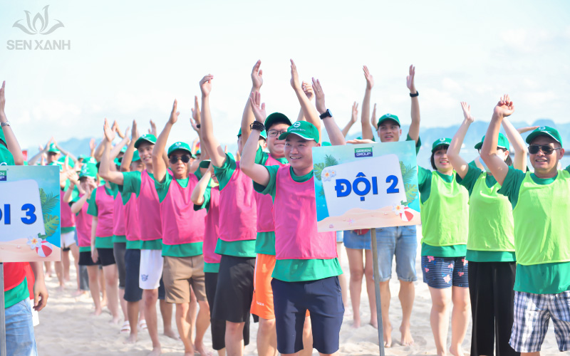 Chia đội l&agrave; phần quan trọng để tr&ograve; chơi Team Building được diễn ra su&ocirc;n sẻ theo kế hoạch đ&atilde; x&acirc;y dựng&nbsp;