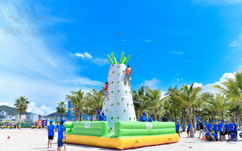 Kịch bản "Chiến binh th&eacute;p" x&acirc;y dựng c&aacute;c tr&ograve; chơi mang t&iacute;nh r&egrave;n luyện cao