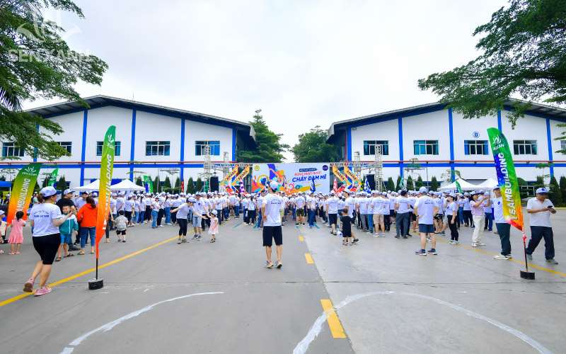 Các Trò Chơi Cho Trẻ Em Tiểu Học Giúp Phát Triển Tư Duy Trò chơi “Cướp cờ” giúp các em có thể rèn thể lực tốt