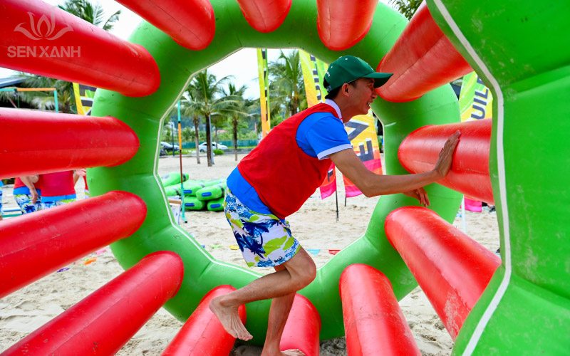 C&aacute;c hoạt động tr&ograve; chơi giải tr&iacute; được Sen Xanh thiết kế vui nhộn v&agrave; mang t&iacute;nh gắn kết cao