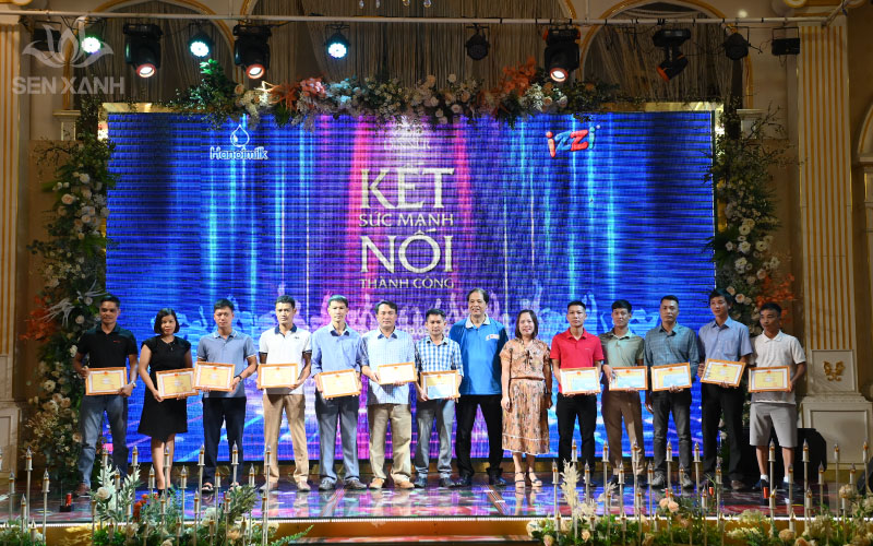 Phần &ldquo;bốc thăm tr&uacute;ng thưởng&rdquo; v&agrave; tri &acirc;n c&aacute; nh&acirc;n xuất sắc được nhiều th&agrave;nh vi&ecirc;n mong đợi