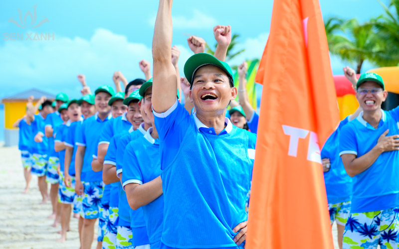 C&aacute;c th&agrave;nh vi&ecirc;n đều h&agrave;o hứng tham gia với tinh thần kết nối đồng đội