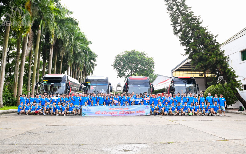 Chương tr&igrave;nh Team Building b&atilde;i biển với 250 th&agrave;nh vi&ecirc;n tham gia