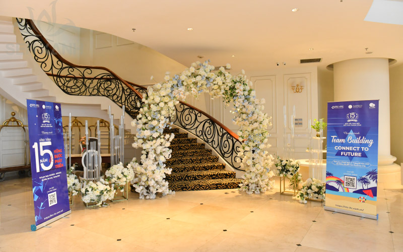 Chương tr&igrave;nh Gala được tổ chức với ti&ecirc;u ch&iacute; sang trọng, đẳng cấp&nbsp;