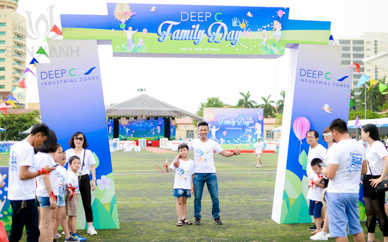 Sự kiện l&agrave; cơ hội tăng th&ecirc;m sự gắn kết giữa c&aacute;c th&agrave;nh vi&ecirc;n trong c&ocirc;ng ty v&agrave; c&aacute;c th&agrave;nh vi&ecirc;n trong gia đ&igrave;nh của họ&nbsp;