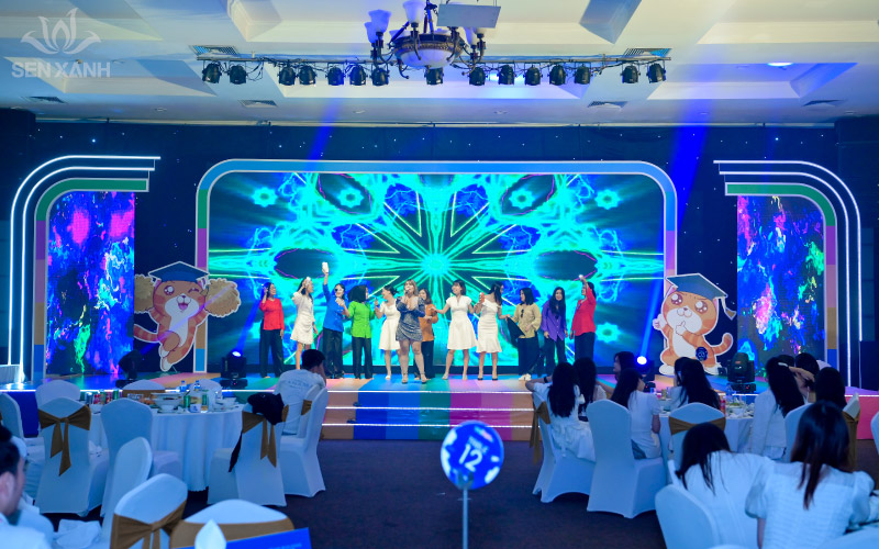 Vuihoc Got Talent với nhiều tiết mục "cây nhà lá vườn" sáng tạo