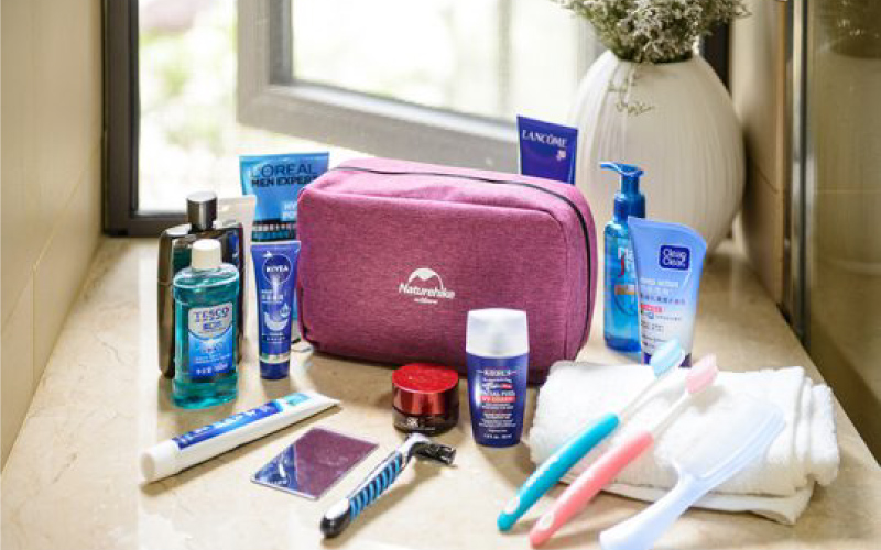 Những dụng cụ thiết yếu lu&ocirc;n cần chuẩn bị cho chuyến đi m&agrave; bạn tham gia
