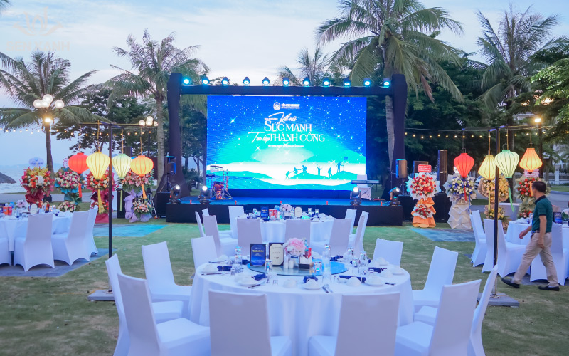 Gala kỷ niệm d&agrave;nh cho T&acirc;m Sen Group c&oacute; nhiều tiết mục văn nghệ ấn tượng