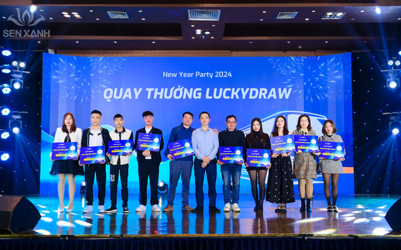 Những c&aacute; nh&acirc;n xuất sắc của Karofi trong một năm vừa qua được vinh danh