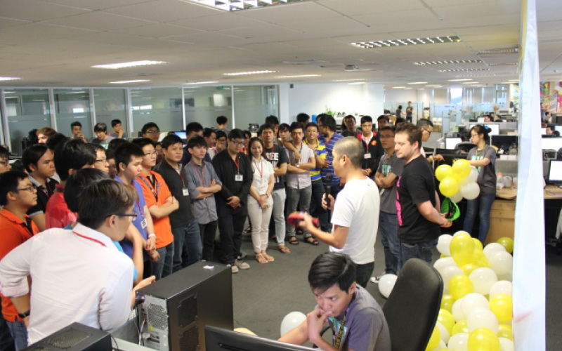 Tổ chức Team Building đơn giản tại văn ph&ograve;ng