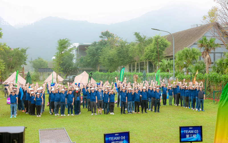 Phần thi trao n&oacute;n y&ecirc;u cầu sự kh&eacute;o l&eacute;o của c&aacute;c th&agrave;nh vi&ecirc;n trong đội