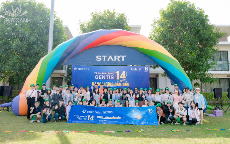 Th&agrave;nh vi&ecirc;n GENTIS được h&ograve;a m&igrave;nh v&agrave;o nhiều tr&ograve; chơi Team Building vui nhộn