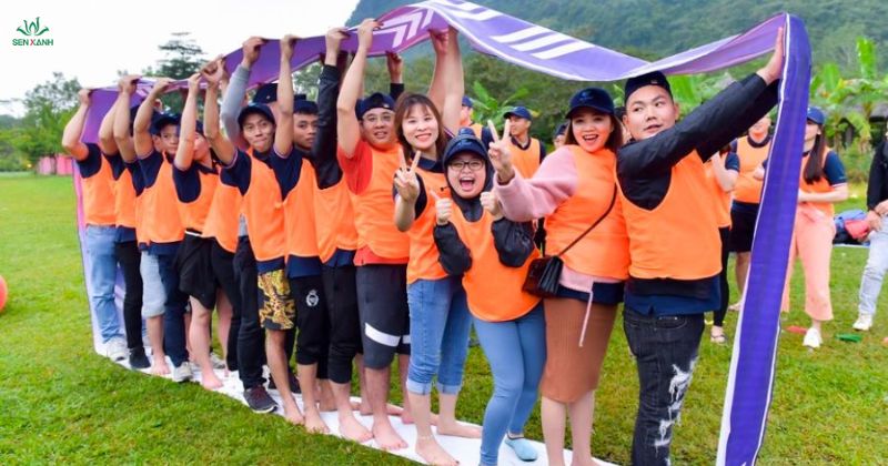 Tr&ograve; chơi n&agrave;y gi&uacute;p tăng cường khả năng l&agrave;m việc nh&oacute;m, sự ki&ecirc;n nhẫn v&agrave; tinh thần đồng đội.