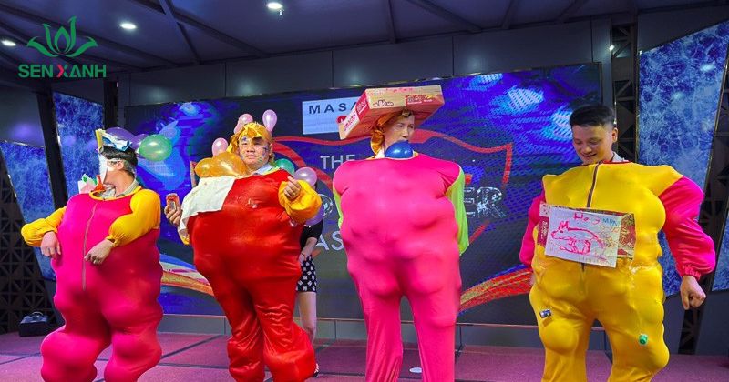 Tr&ograve; chơi n&agrave;y khuyến kh&iacute;ch sự s&aacute;ng tạo, khả năng hợp t&aacute;c v&agrave; giao tiếp trong nh&oacute;m.