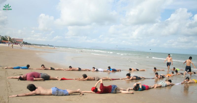 tr&ograve; chơi dải lụa 