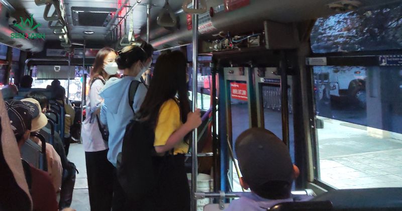 Top các trò chơi hoạt náo trên xe cho học sinh trò chơi hack não rất thú vị, đòi hỏi phản xạ ngược cực nhanh.