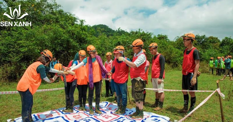 tr&ograve; chơi k&iacute;ch th&iacute;ch tư duy logic v&agrave; l&agrave;m việc nh&oacute;m.