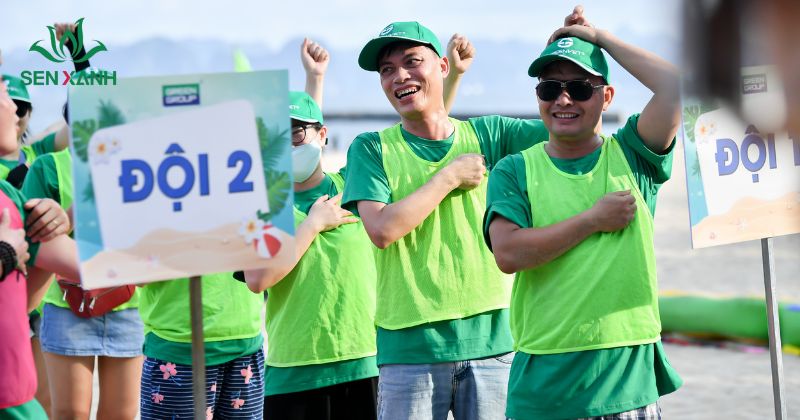Top 10 trò chơi Teambuilding liên hoàn cực vui năm 2026 Trò chơi này không chỉ giúp rèn luyện sức mạnh thể chất mà còn phát triển tinh thần đồng đội và sự kiên trì.