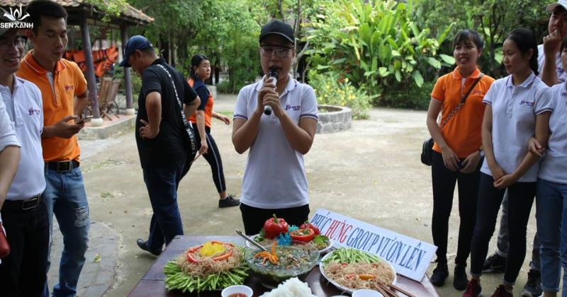 Team building nấu ăn được tổ chức chuy&ecirc;n nghiệp