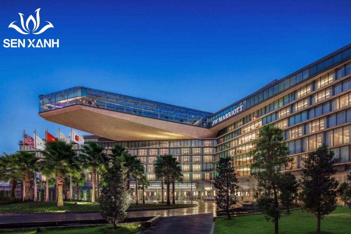 JW Marriott H&agrave; Nội l&agrave; một trong những kh&aacute;ch sạn 5 sao đẳng cấp quốc tế