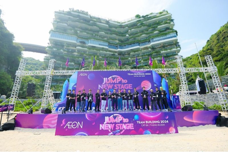 Thực hiện chương trình theo đúng kế hoạch