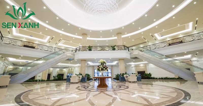 Trung T&acirc;m Ẩm Thực V&agrave; Hội Nghị Almaz, tọa lạc trong khu đ&ocirc; thị sinh th&aacute;i Vinhomes Riverside (H&agrave; Nội)