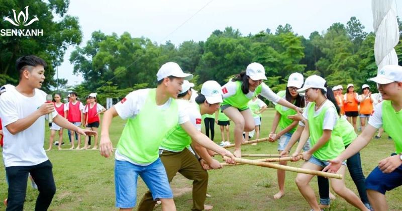 Những m&agrave;n nhập vai h&agrave;i hước khiến tr&ograve; chơi trở n&ecirc;n rất lầy.