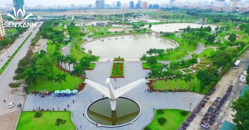 Khám phá 10+ địa điểm tổ chức team building ngoài trời tại Hà Nội Công viên Hòa Bình nổi bật với không gian rộng rãi, thiết kế hiện đại và mang tính biểu tượng.