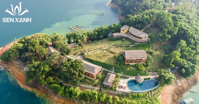 Top 20+ địa điểm tổ chức team building miền bắc hấp dẫn Mai Châu Hideaway sở hữu khung cảnh núi non hùng vĩ, hồ Hòa Bình thơ mộng và không gian yên tĩnh.