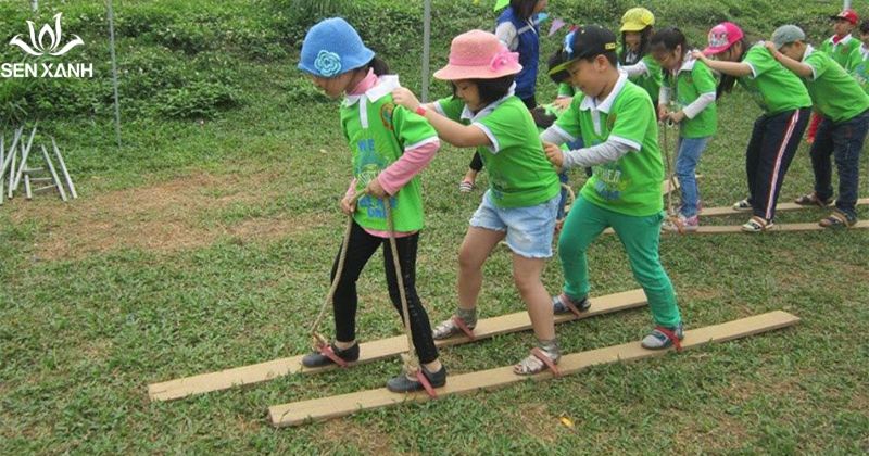 Chiếc h&agrave;i vạn dặm