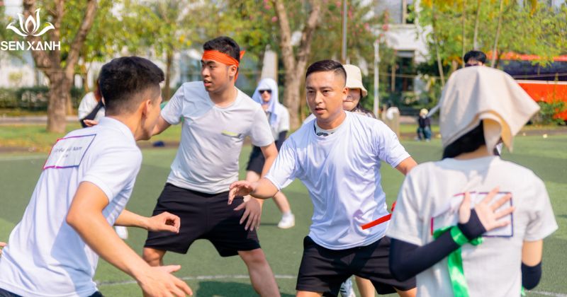 Tr&ograve; chơi mang t&iacute;nh vận động cao, tạo n&ecirc;n những m&agrave;n rượt đuổi đầy tiếng cười.