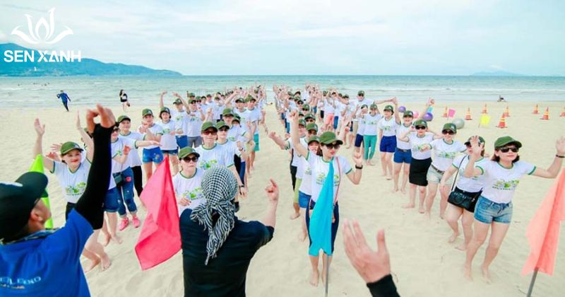 Tr&ograve; chơi đề cao sự nhanh nhạy, phối hợp v&agrave; tinh thần hy sinh v&igrave; tập thể.