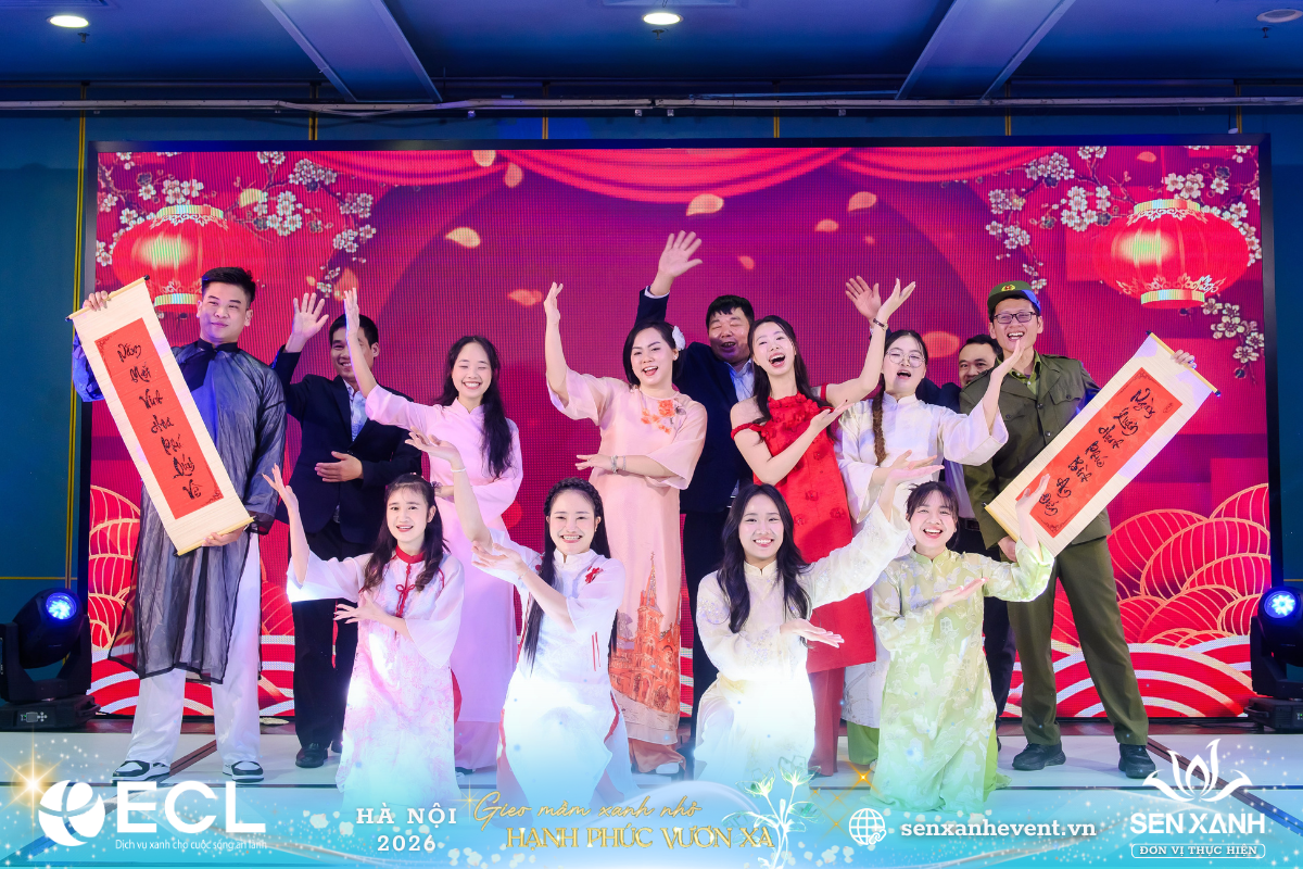 Tiết mục nội bộ ch&uacute;c tết b&igrave;nh an