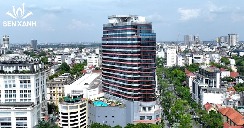 Melia Hanoi ghi điểm nhờ vị tr&iacute; trung t&acirc;m quận Ho&agrave;n Kiếm &ndash; gần Hồ Gươm v&agrave; khu phố cổ.
