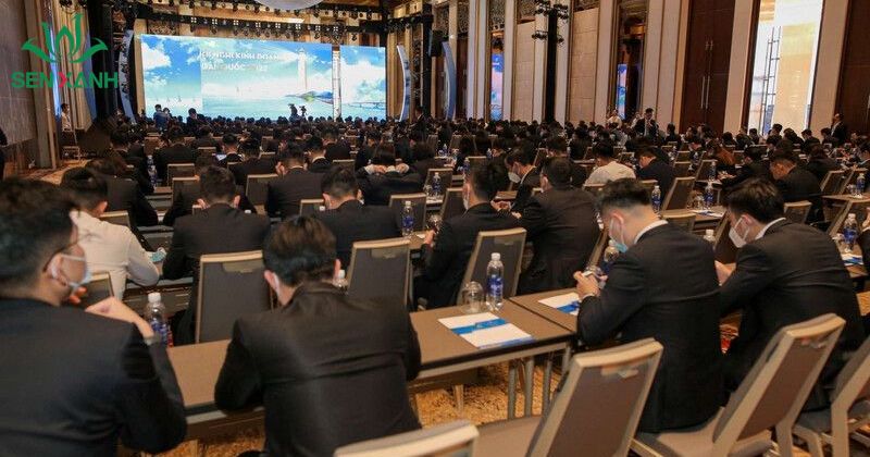 MICE thường được đ&aacute;nh gi&aacute; l&agrave; h&igrave;nh thức tổ chức quy m&ocirc; v&agrave; chuy&ecirc;n nghiệp