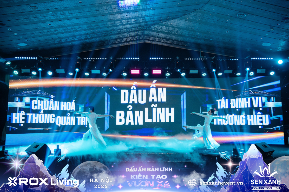 Tr&igrave;nh diễn với m&agrave;n h&igrave;nh led chủ đề