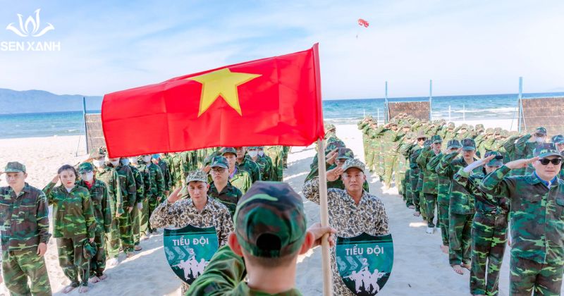 Chi phí tổ chức team building quân đội năm 2026: Báo giá chi tiết & cách tối ưu ngân sách Tổ chức team building quân đội trên biển