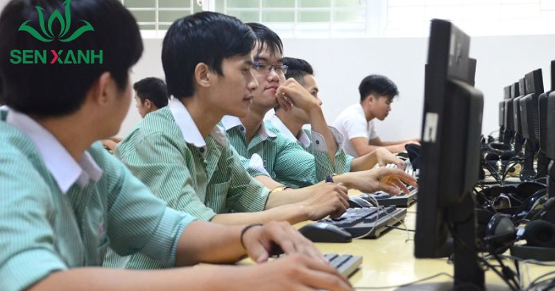 Tr&ograve; chơi khuyến kh&iacute;ch sự s&aacute;ng tạo v&agrave; mang lại kh&ocirc;ng kh&iacute; cực kỳ vui vẻ.