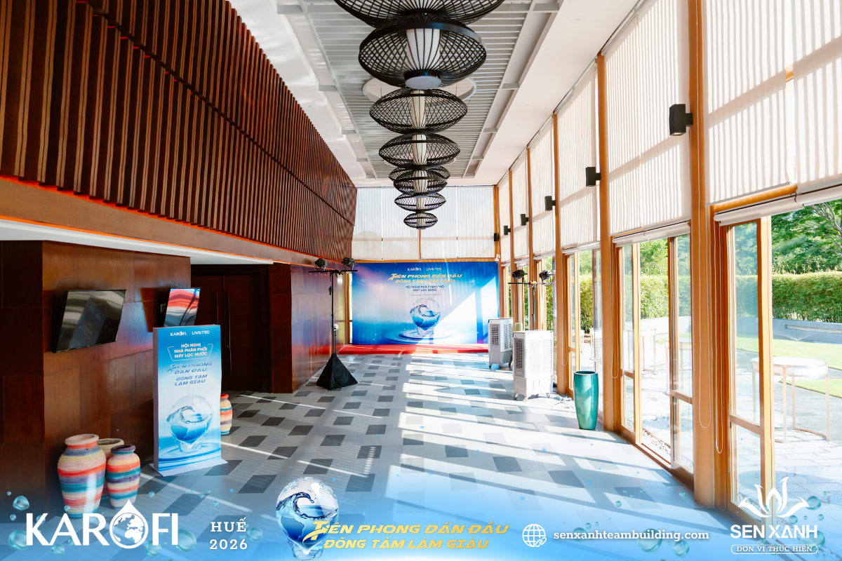 Khách mời check in tại booth chủ đề Khách mời check in tại booth chủ đề