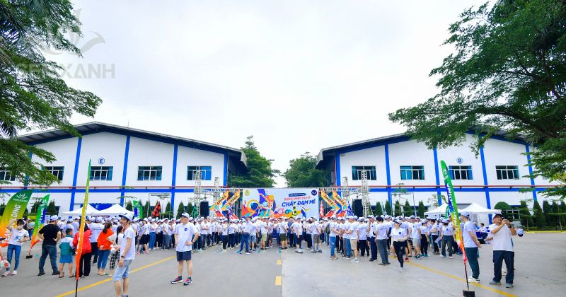Tham gia ng&agrave;y hội thể thao vui nhộn 
