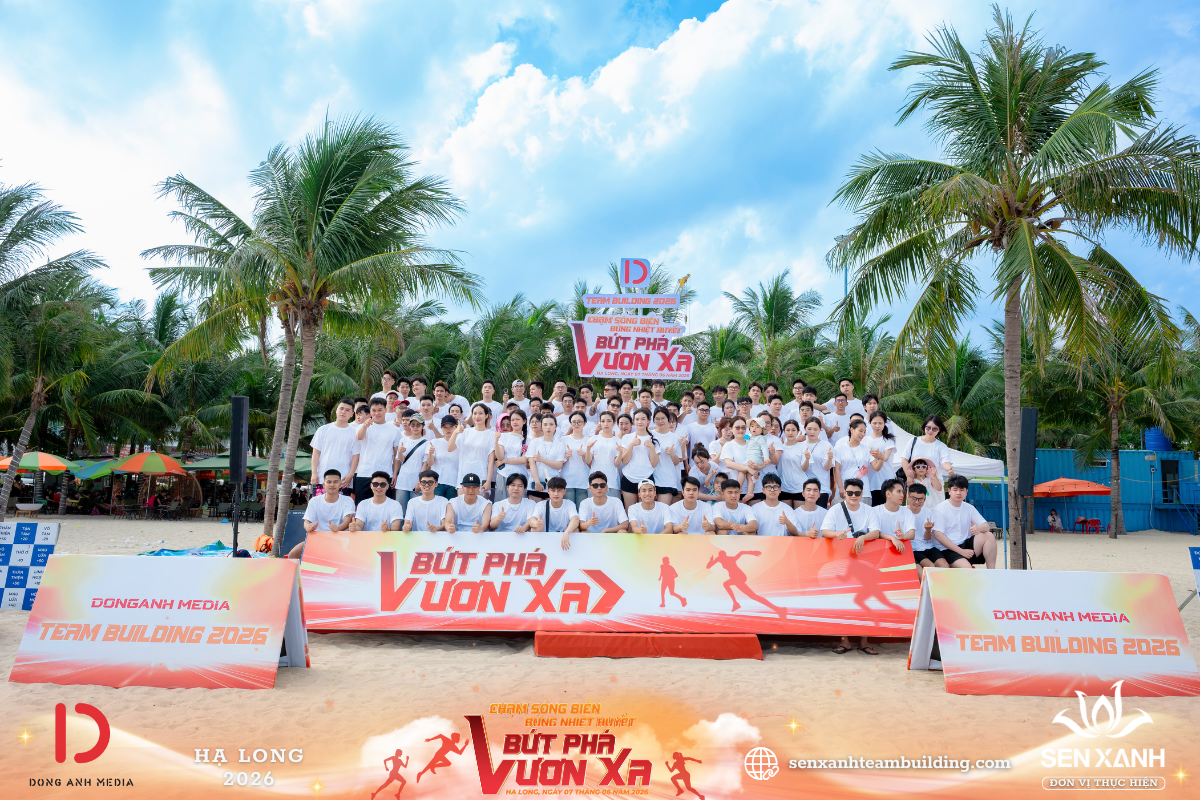 Check in chương trình teambuilding bãi biển Check in sân khấu Đồng Anh Media