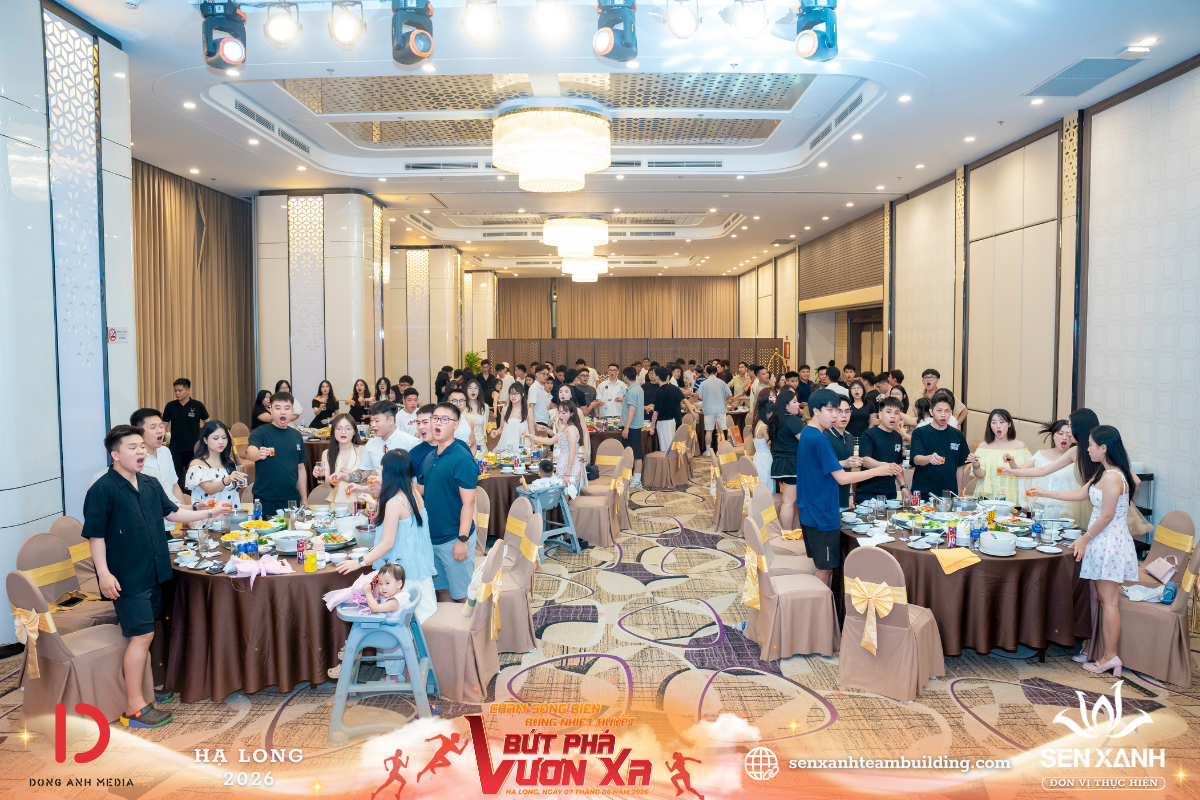Không khí sôi động tại Gala Dinner Đông Anh Media Không khí sôi động tại Gala Dinner Đông Anh Media